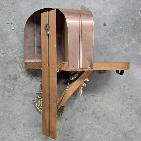 Home Interior Homco Mailbox Wood Copper Decor Gold Leaves Wall Hanging Shelf - Picture 3 of 3